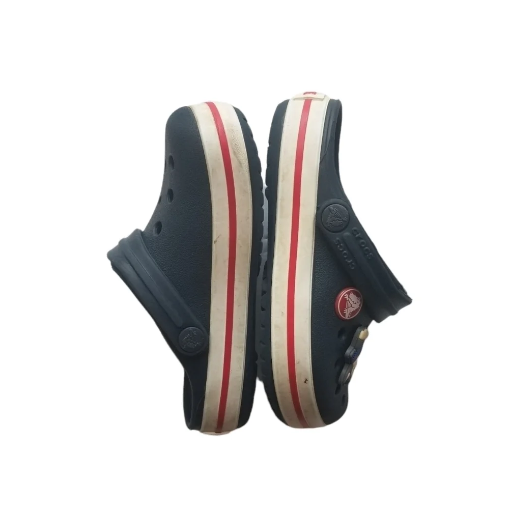 Crocs Crocband Youth Clogs in Navy Size 8.